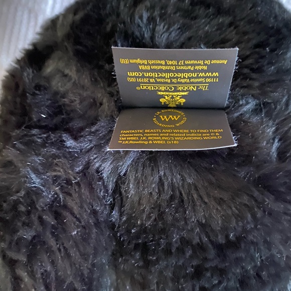 The Noble Collection Fantastic Beasts Niffler Plush - Picture 9 of 12